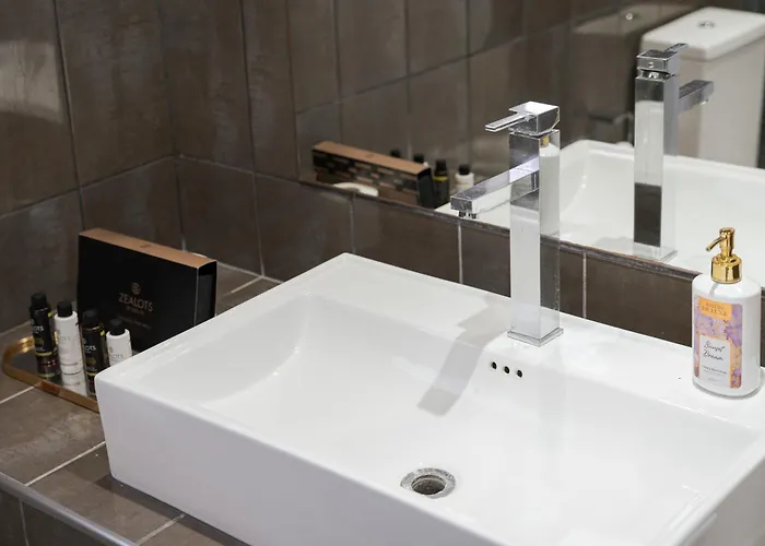 别墅 Cosambeli 帕拉蒙纳斯