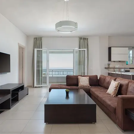 Вилла Cosambeli Парамонас