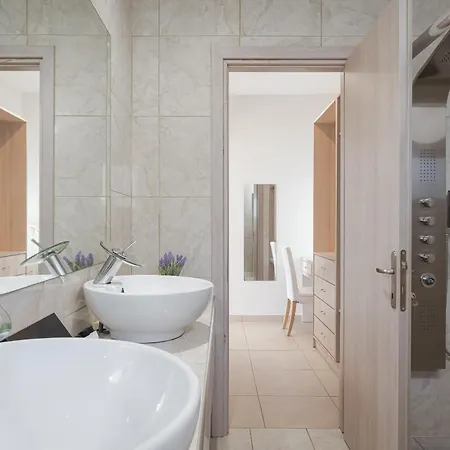 Вилла Cosambeli Парамонас