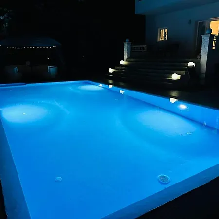 Villa Cosambeli