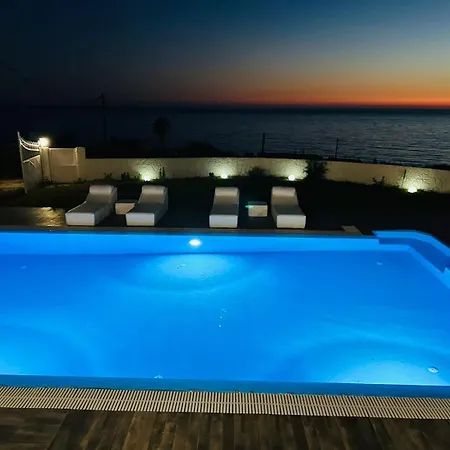 Cosambeli Villa