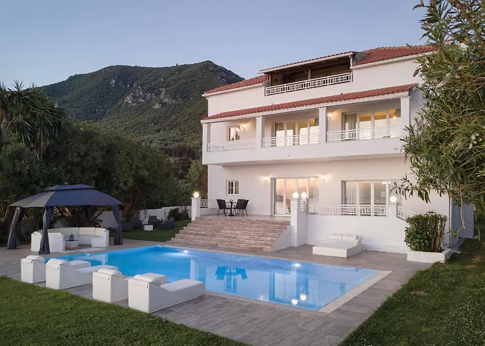 Cosambeli Paramonas (Corfu)