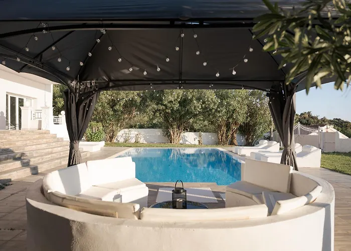 Cosambeli Paramonas (Corfu)