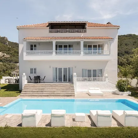 Cosambeli Villa